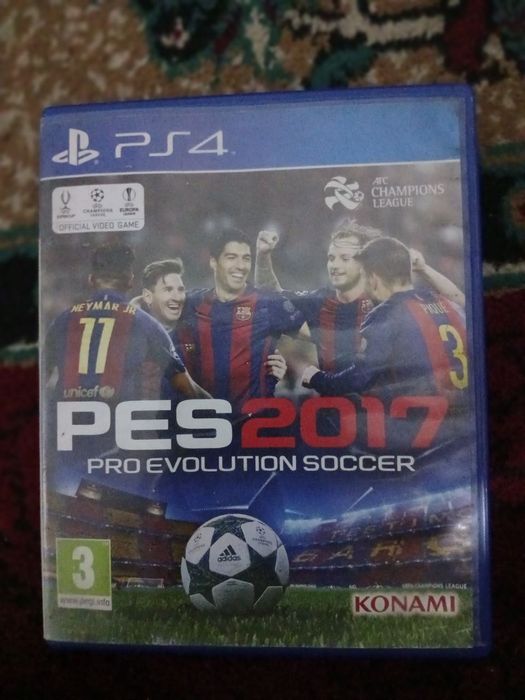 PES 2017 (диск, отличное состояние)