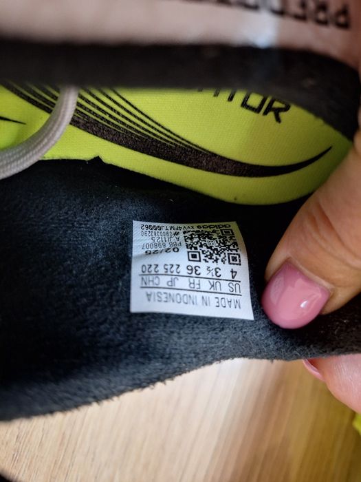 Детски бутонки adidas Predator