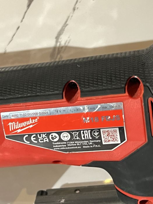 Fierastrau Pendular Milwaukee M18 FBJS