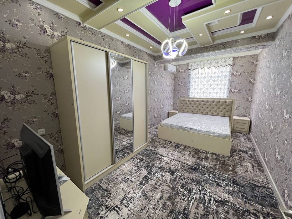 Сдается 3х комнатная квартира на 5 этаже 5 мкр бек остановка 700$