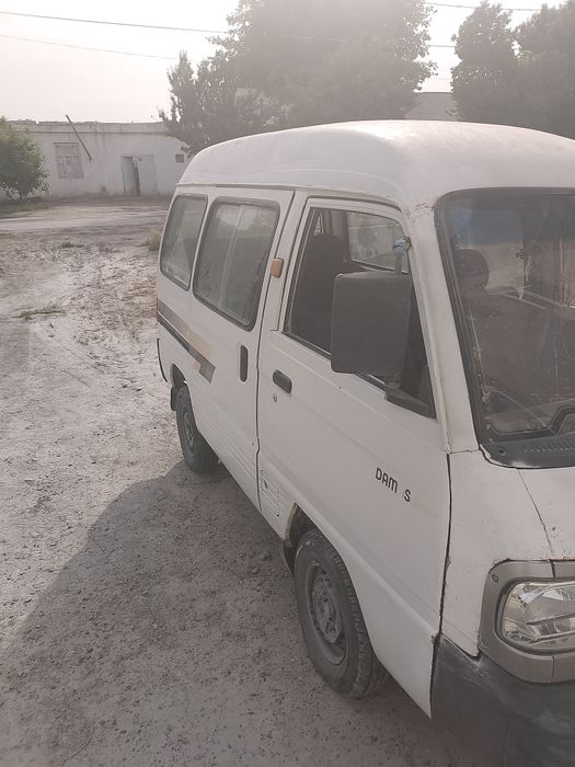 Arzon damas sotiladi