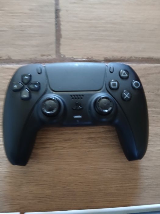 Vand ps 5 slim in stare foarte buna