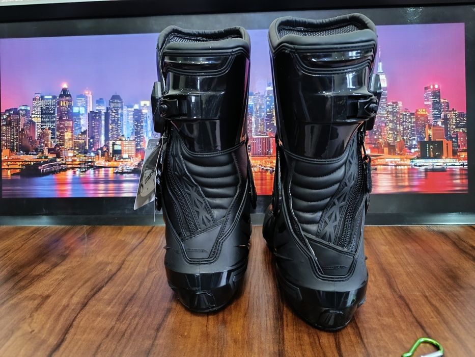 Мото боты от бельгийского бренда RICHA