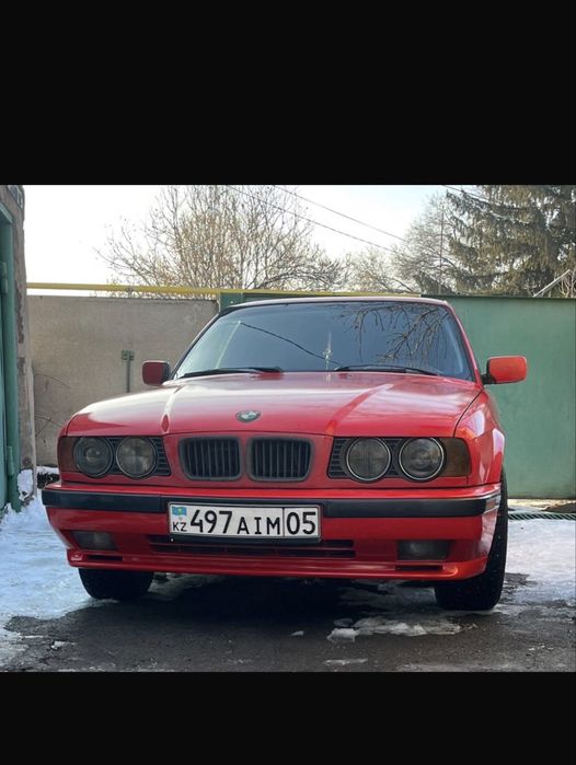 Продам BMW e34 525