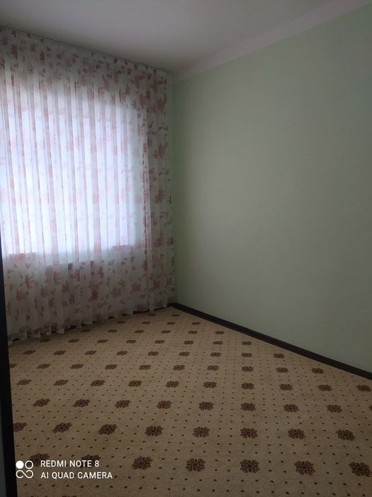 Uy sotiladi srochna,novostroyka, siz istagan narxda kelishtirib berami