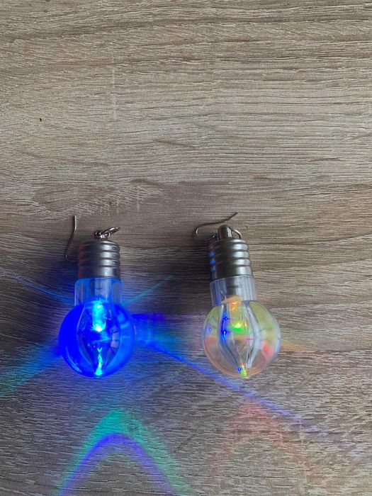 Обеци крушки - светещи