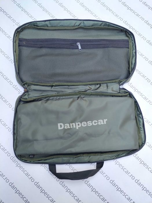 Set 2 BUZZ BAR FEEDER CU 2 posturi si 2 picheti +geanta de transport