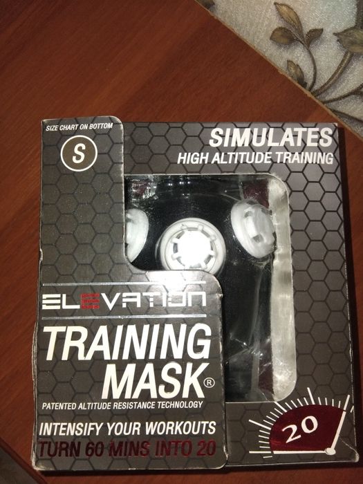 Тренировочный маска