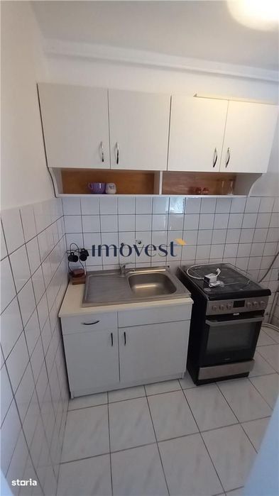 De inchiriat:Garsoniera in zona Burdea