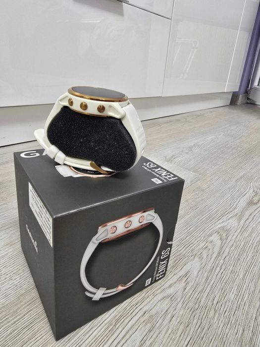 Дамски часовник Garmin Fenix 6S PRO