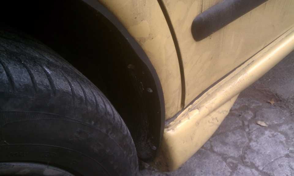 подкрылки Mercedes-BENZ: Sprinter Vito