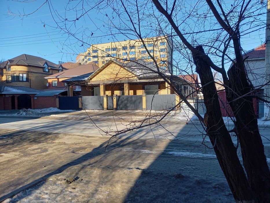 3х комнатная,центр,Космос