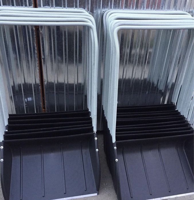 Лопаты для снега .Шкребки.Мётла. Корыто