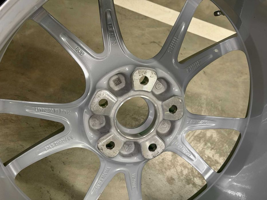 Оригинални Porsche 911 (991.2) джанти 20" + Michelin Pilot Sport Cup 2