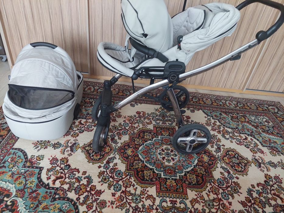 Продам коляску хорошем состоянии