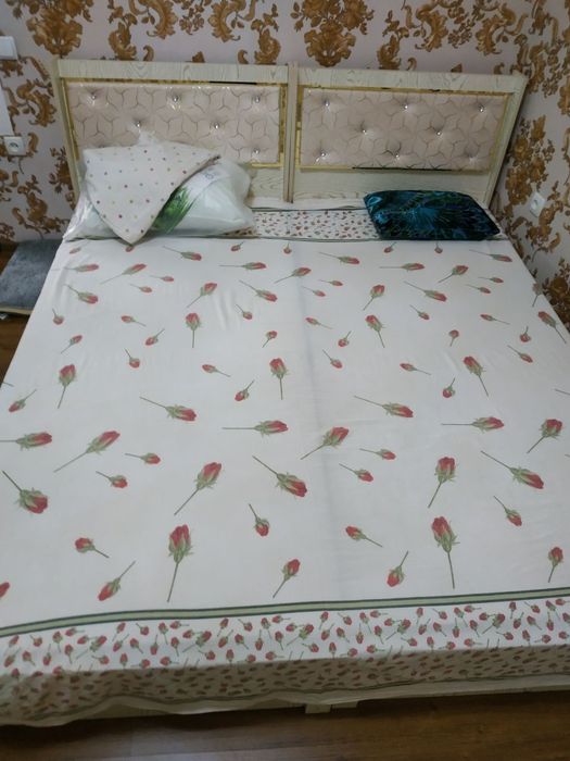 Янги диван краватлар