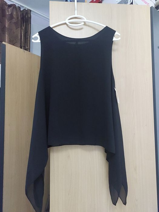 Bluzita in colturi tip maieu noua