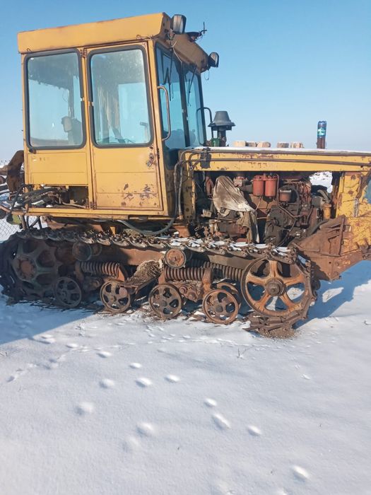 ДТ 75 трактор бульдозер