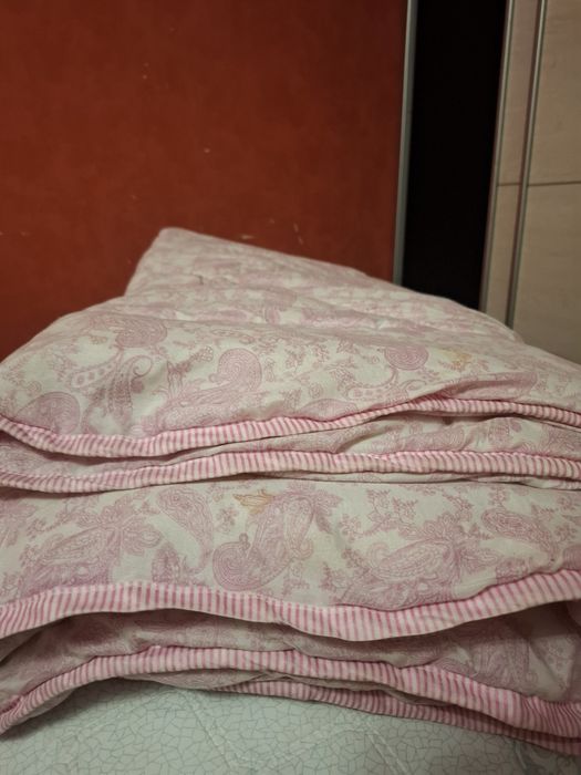 Продам подушку 2000