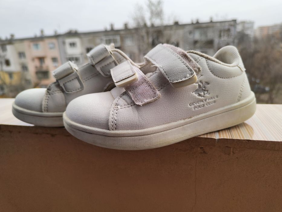 Чисто бели детски маратонки/сникърси