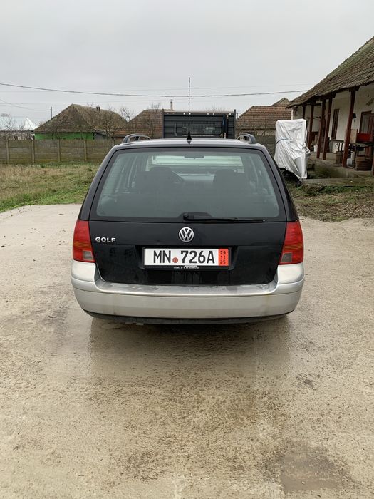 VW Glof 4 în stare bună