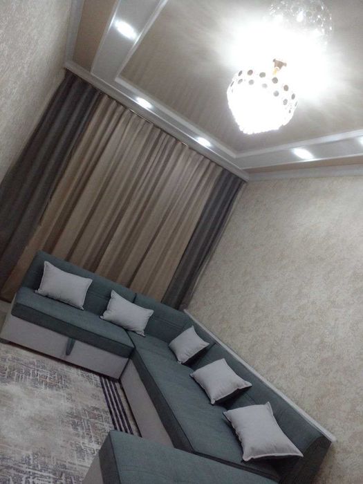 Продаю 2 /5 /5 новостройка метро ОЛМОС.