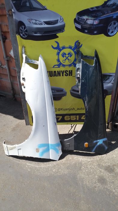 Переднее крыло Тойота Карина Е, Калдина