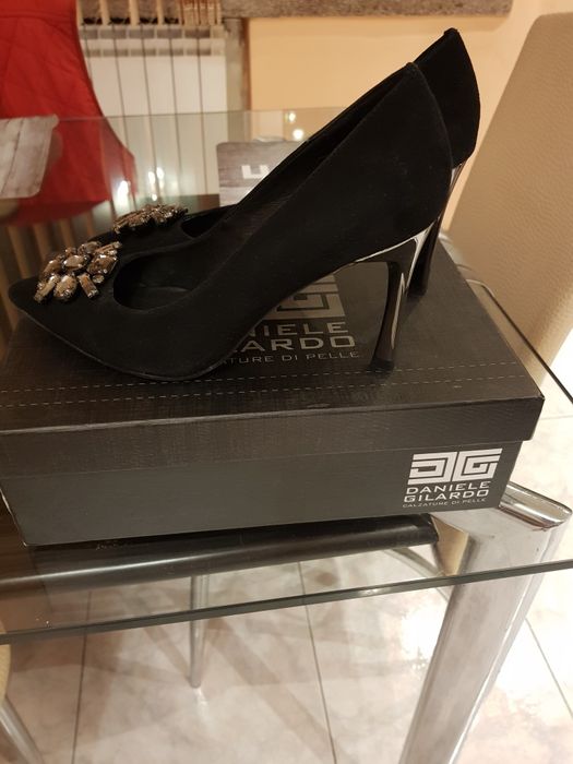 Боти Love Moschino, Liu jo,Cesare Paciotti