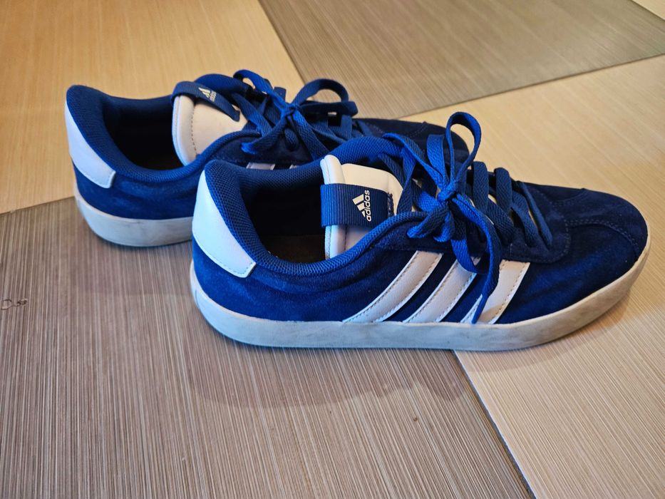 Маратонки Adidas