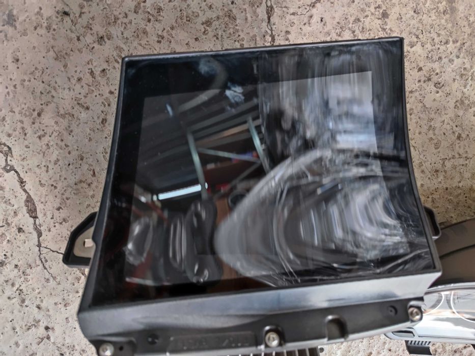 Хедъп и километраж Headup BMW F10 F11 имам и табло