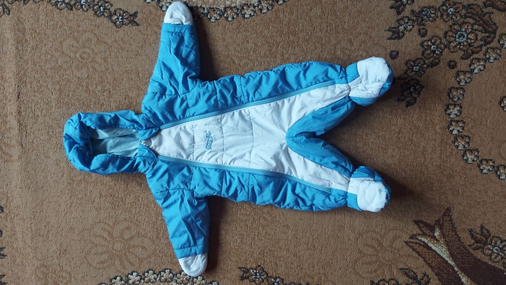 Бебешки космонавт