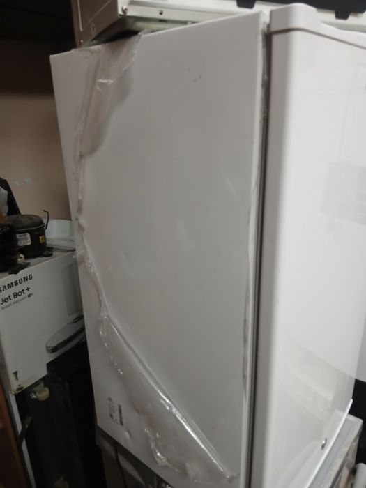 Продам холодильние