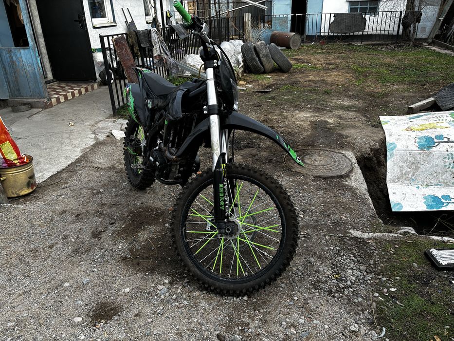 Продам эндуро мотоцикл