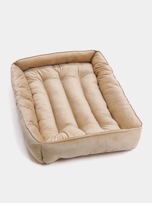 Лежанка для кошек и собак