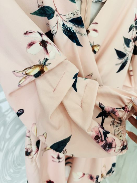 Продам новый комбинезон