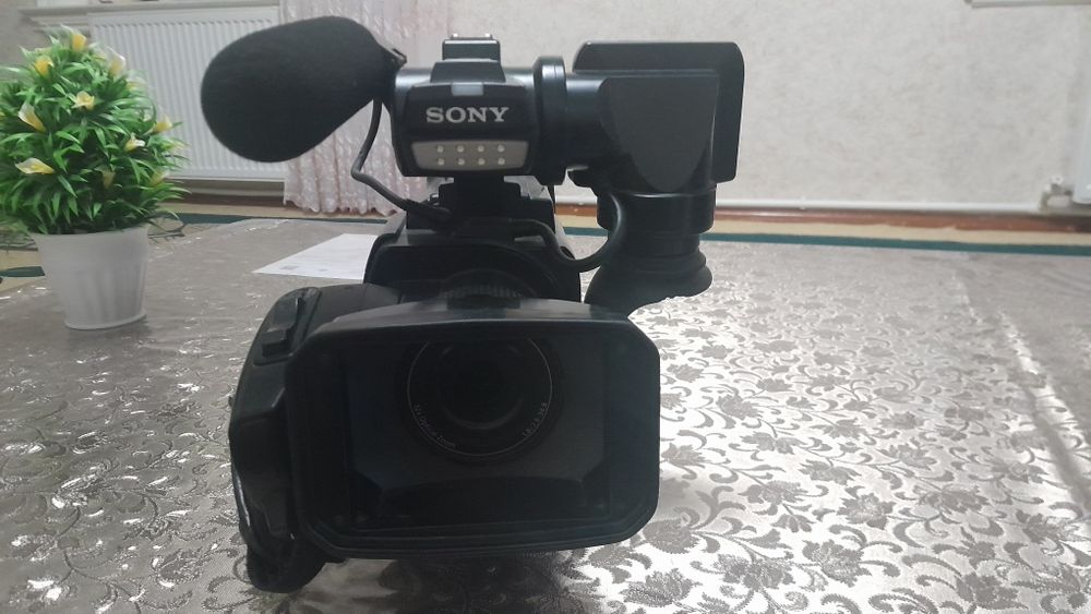 Vedio camera sotladi.