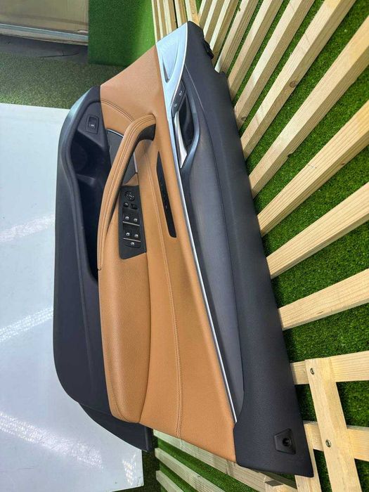 Interior usa dreapta fata BMW g30 harman