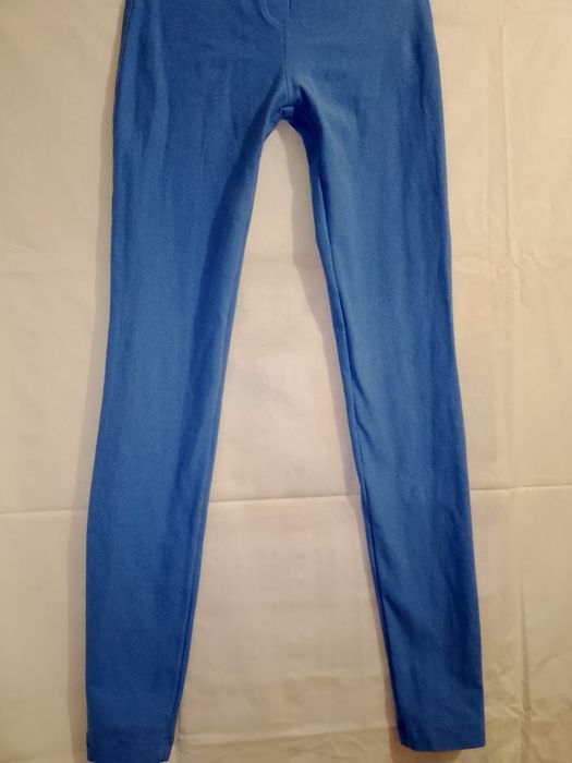 Отдам бесплатно женскую одежду