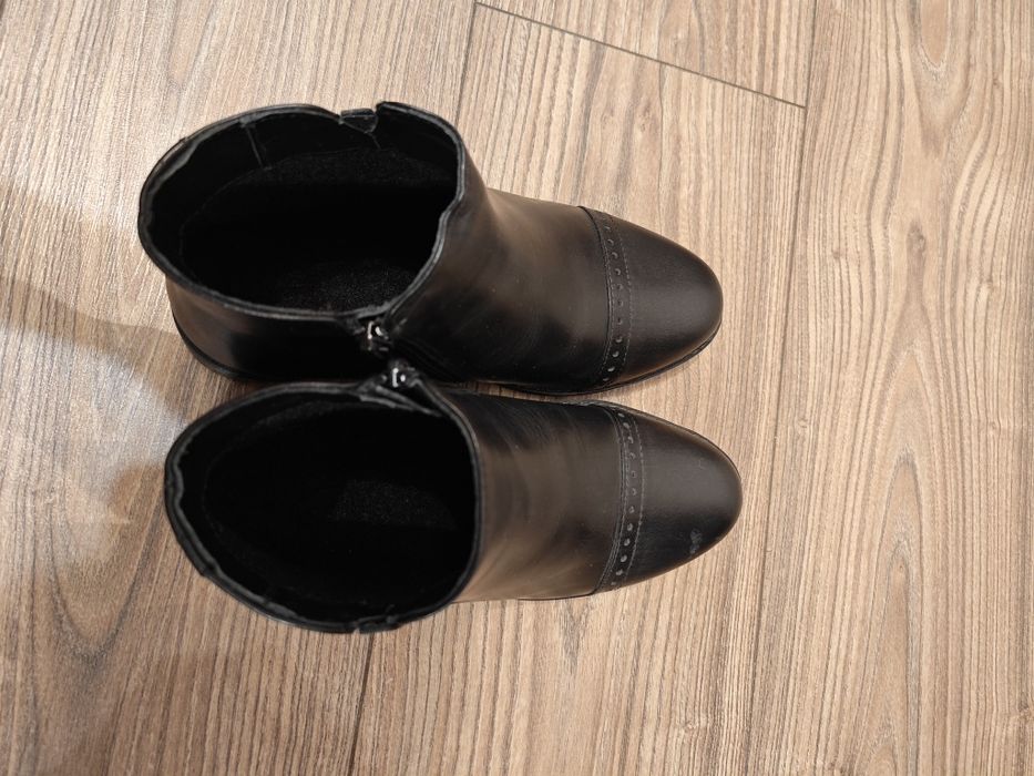 Ботинки натуралка мальчик 34р