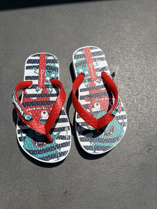 Slapi Ipanema marimea 25