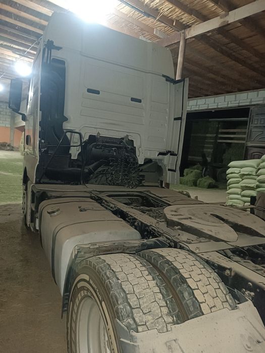 Фура сотилади срочно