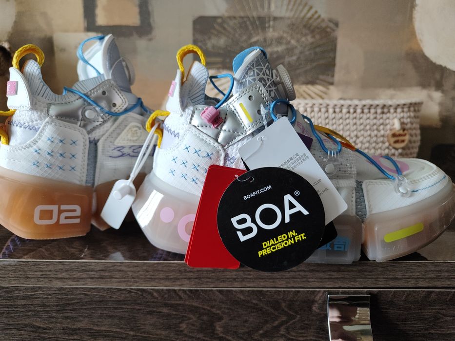 Новые Кросовки женские