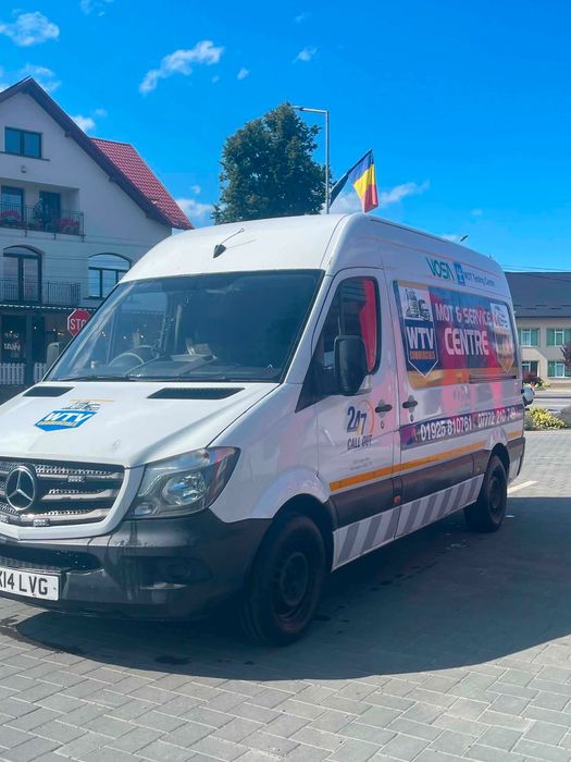 Mercedes sprinter