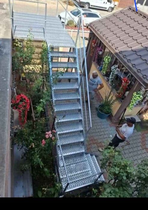 Vând scări metalice și trepte metalice la comandă
Realizez și vând scă