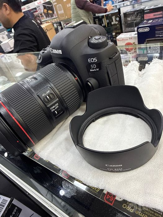 Продаётся Canon 5d Mark4 kit 99% новый