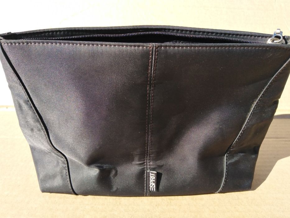 Маркови обувки на Esprit, номер 39, Несесер 11 лв.,за двете 35 лв.