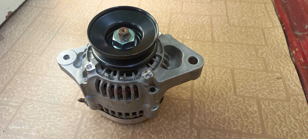 Продам.  Новый Генератор на спецтехнику