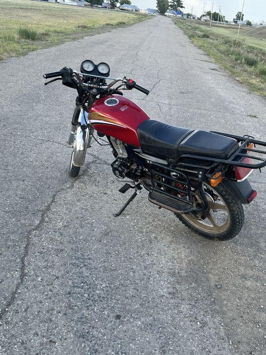 Продам мотоцикл Yaqi 150 куб
