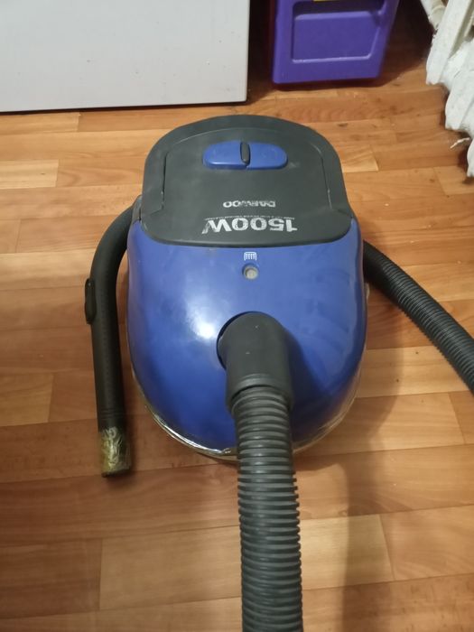 Продам 3 пылесоса дейво, и LG