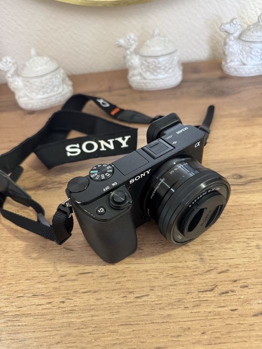 фотоаппарат/видеокамера sony a6400